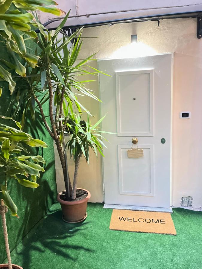 Maison Sabale' Lägenhet Neapel Exteriör bild
