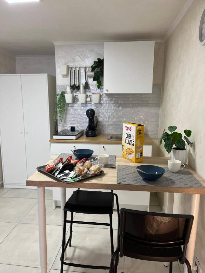Maison Sabale' Lägenhet Neapel Exteriör bild